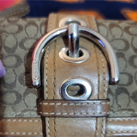 COACH wallet with removable check book - Picture 3 of 6